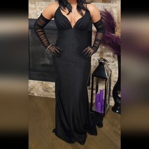 Elegant Black Evening Gown